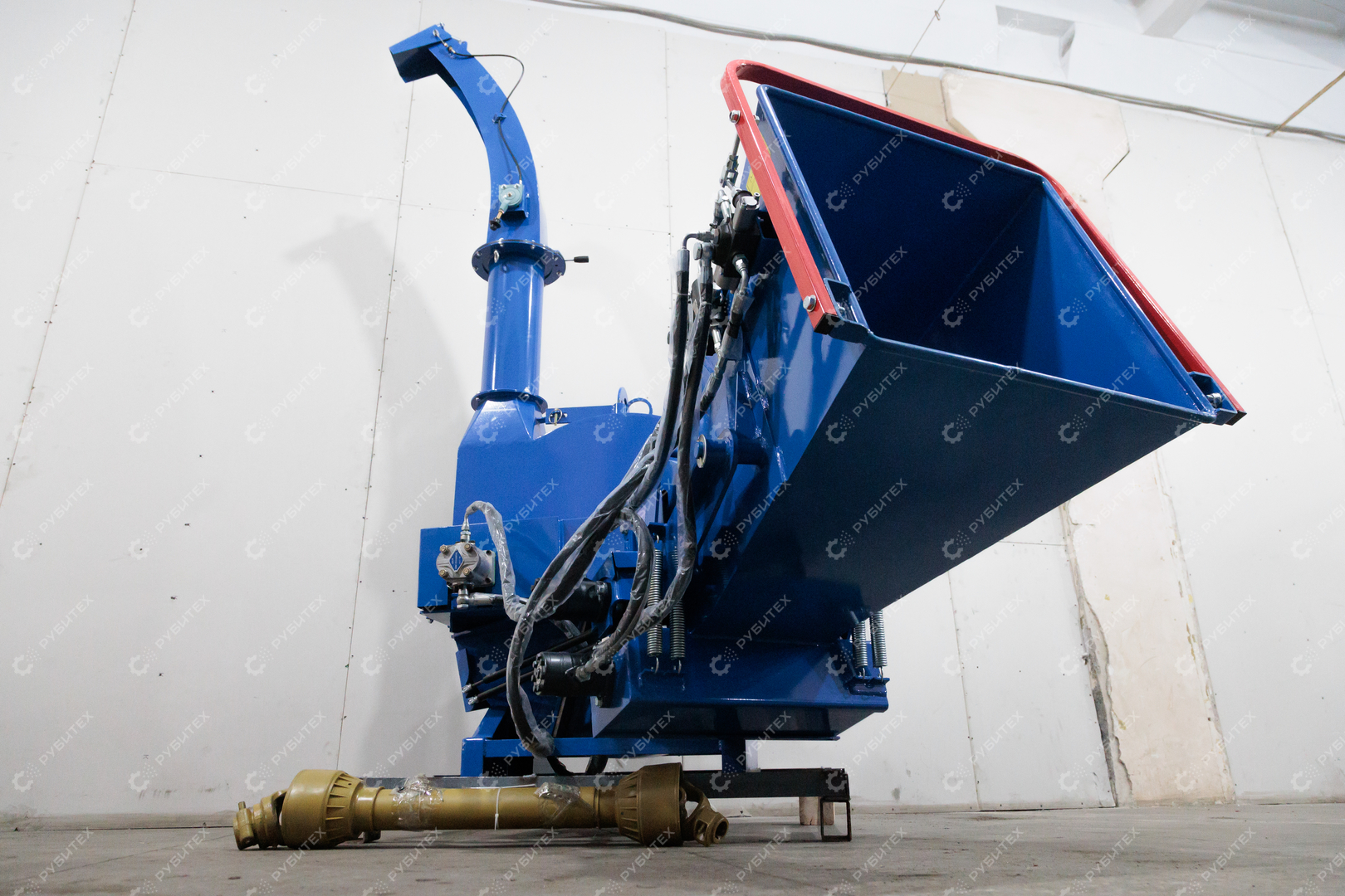 Измельчитель дерева BX-92RF