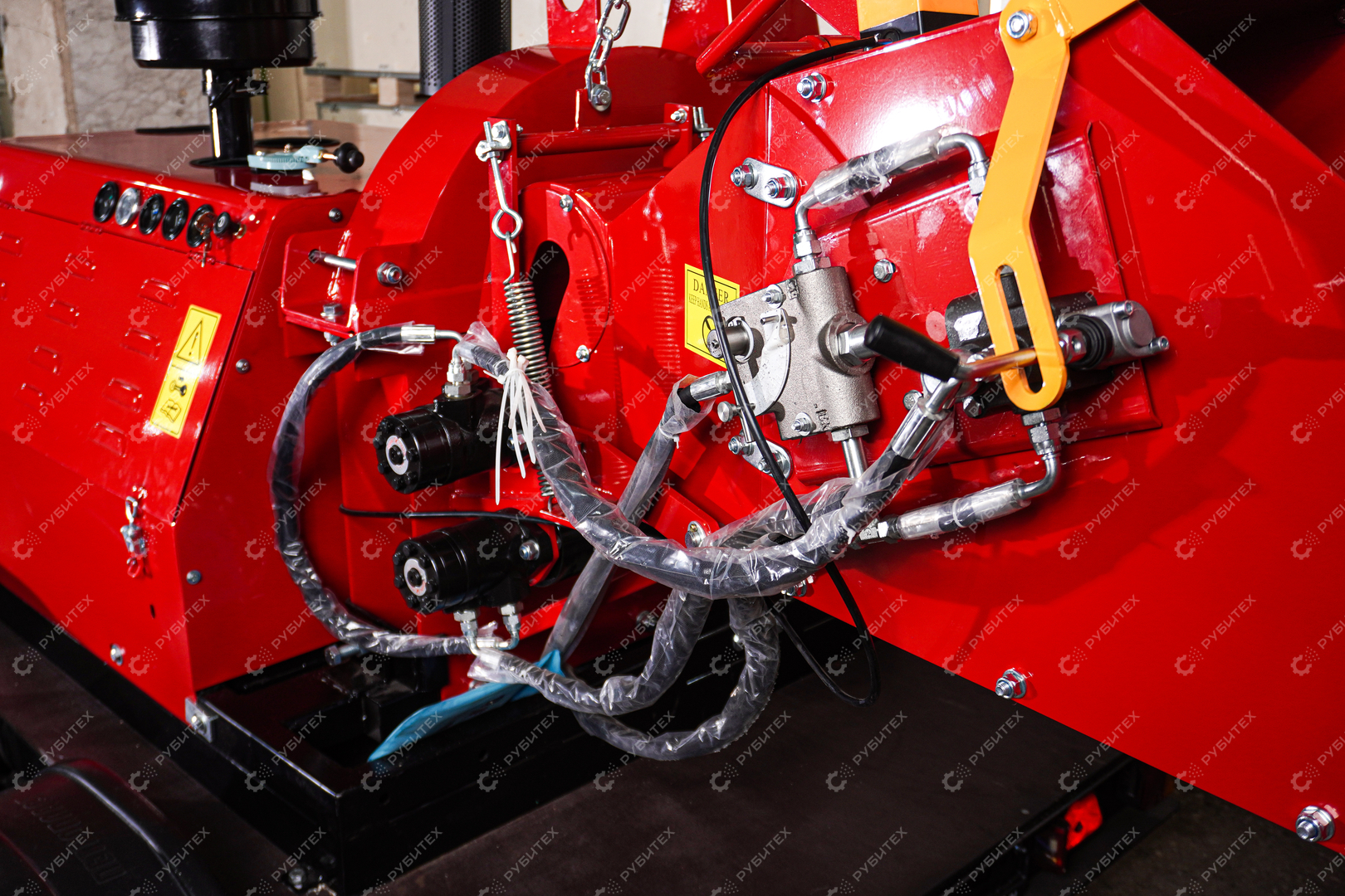 Измельчитель дерева DH-50