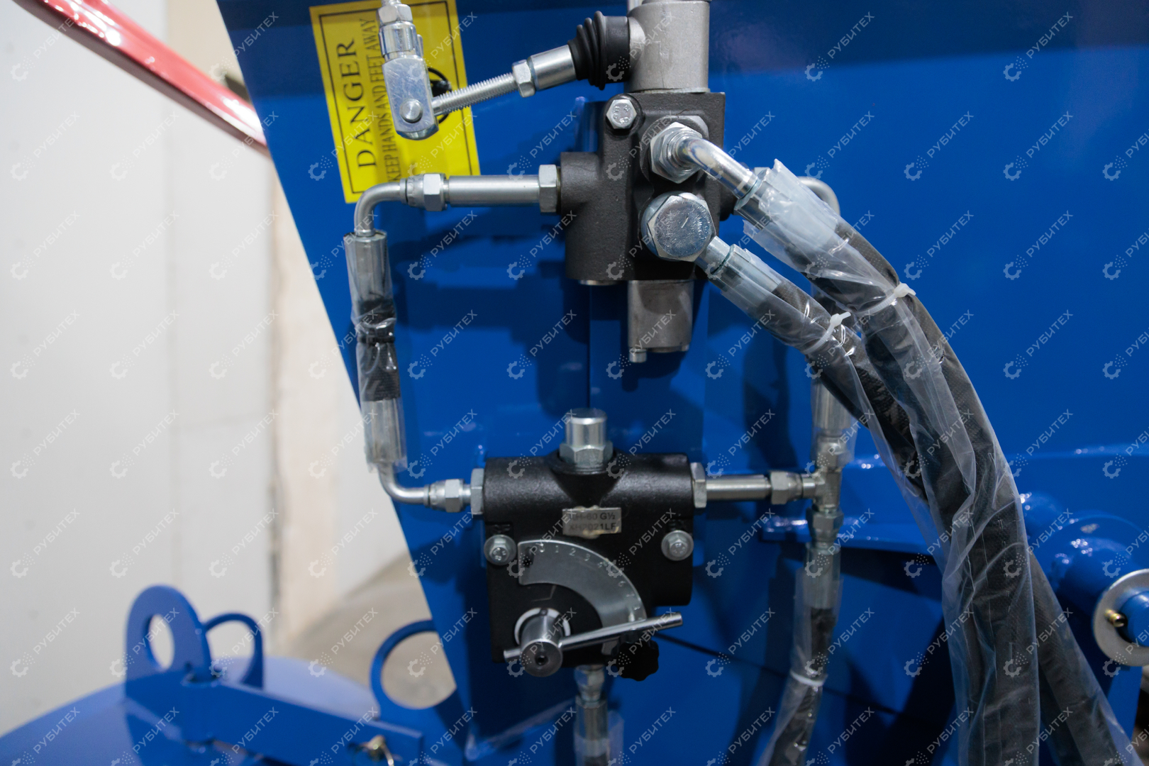 Измельчитель дерева BX-92RF