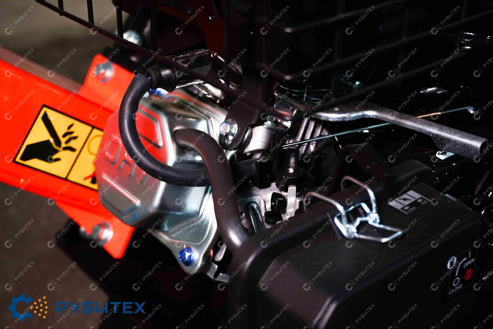 Измельчитель веток GBK-70