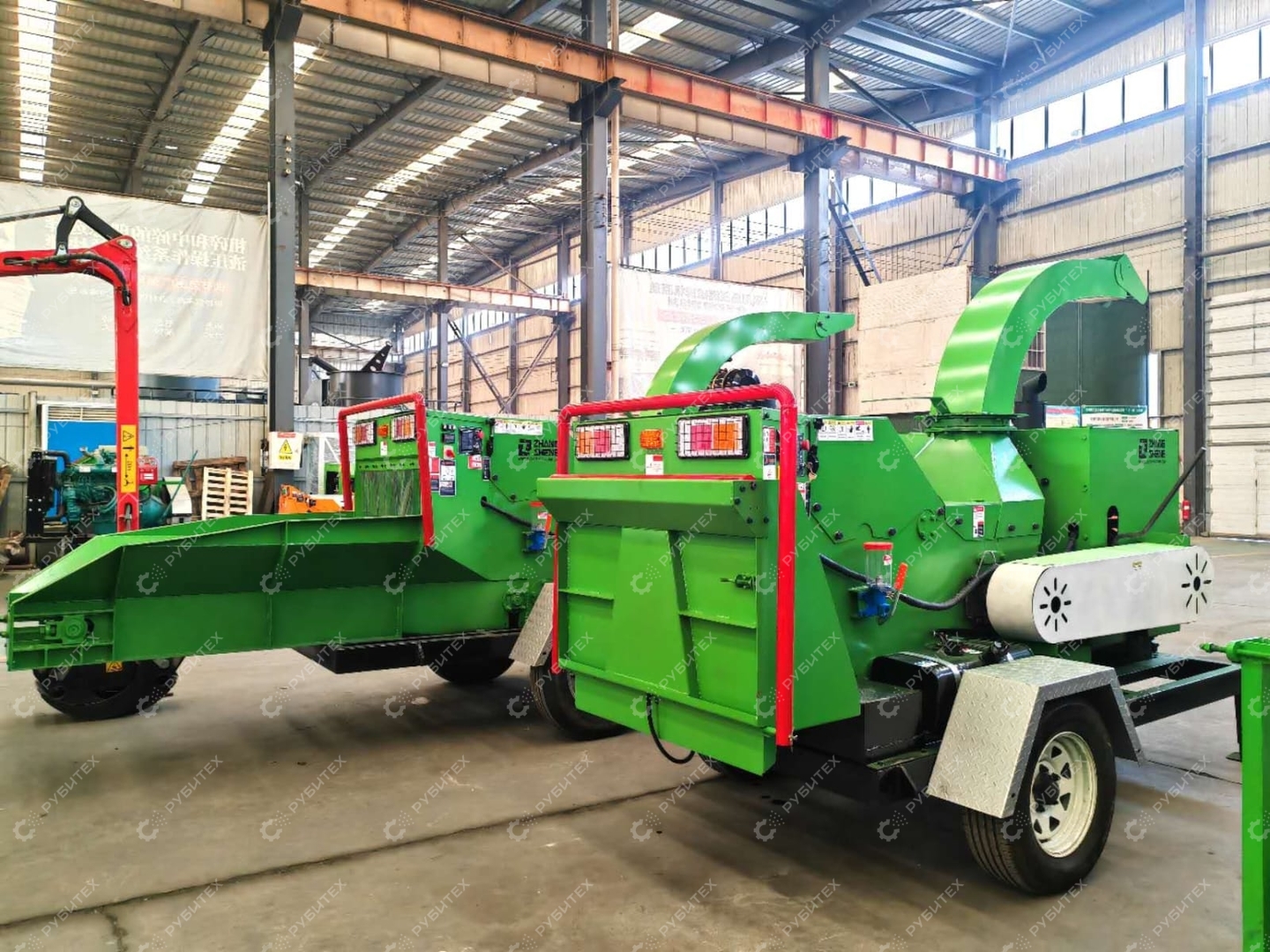 Измельчитель дерева DH-200