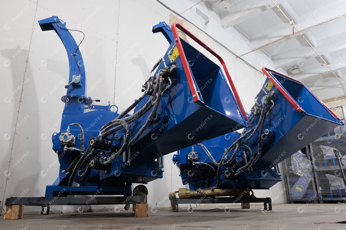 Измельчитель дерева BX-62RF