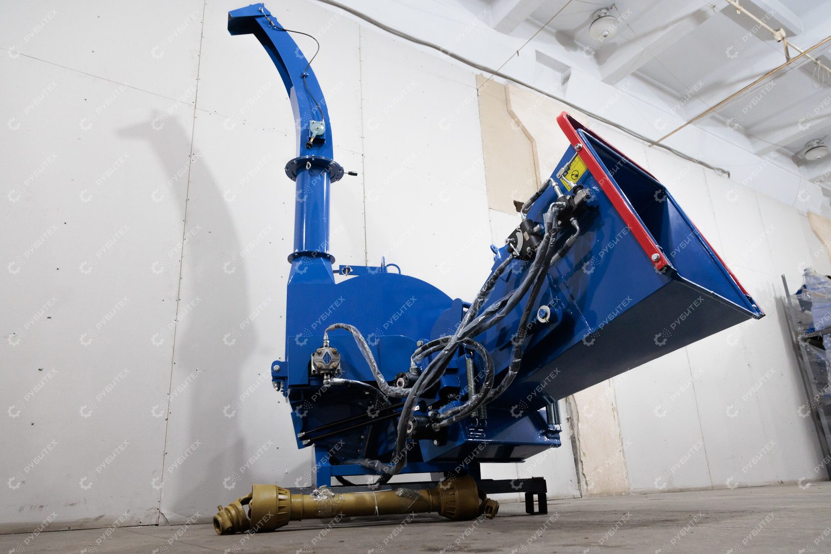 Измельчитель дерева BX-92RF