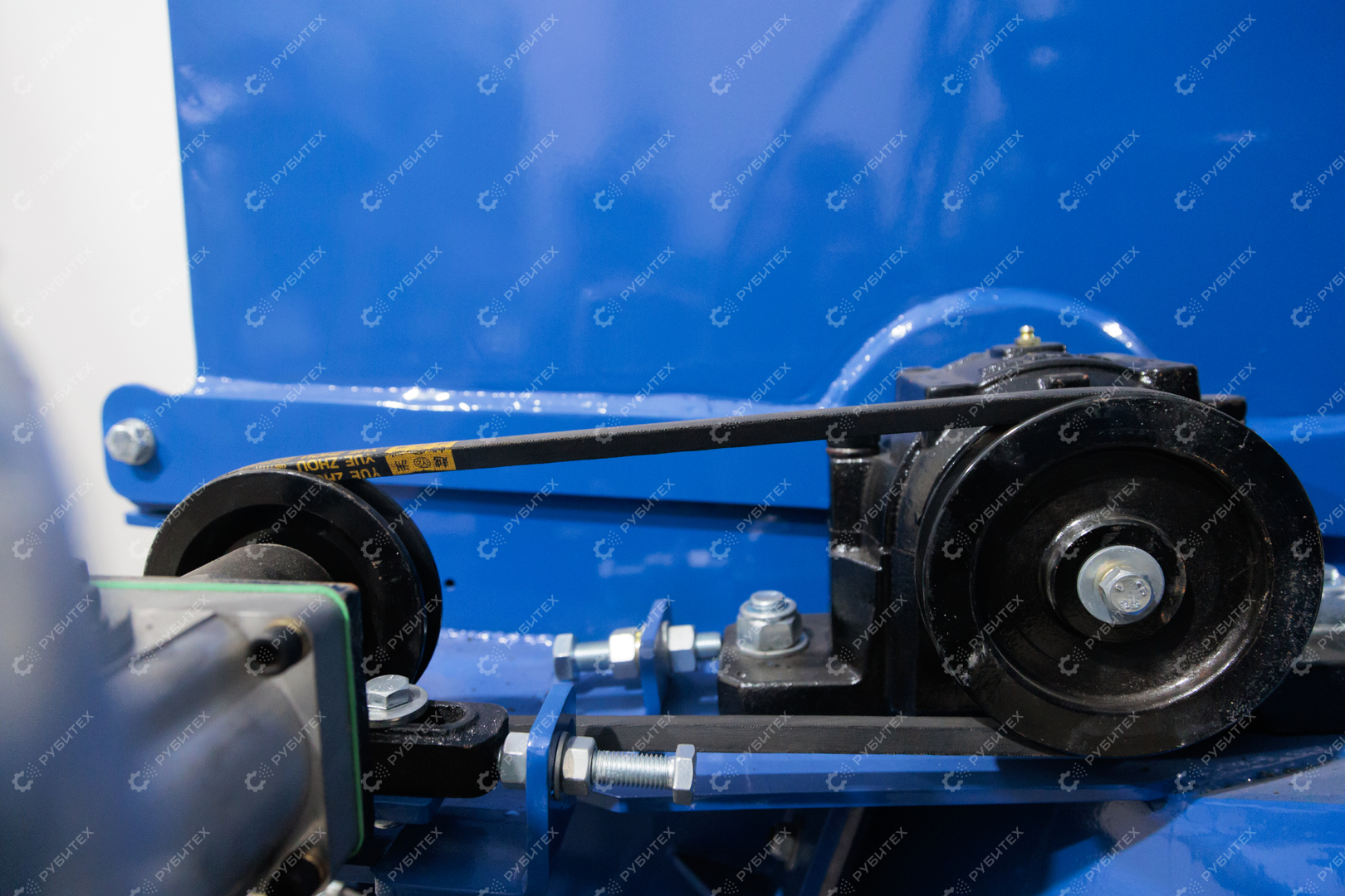 Измельчитель дерева BX-92RF