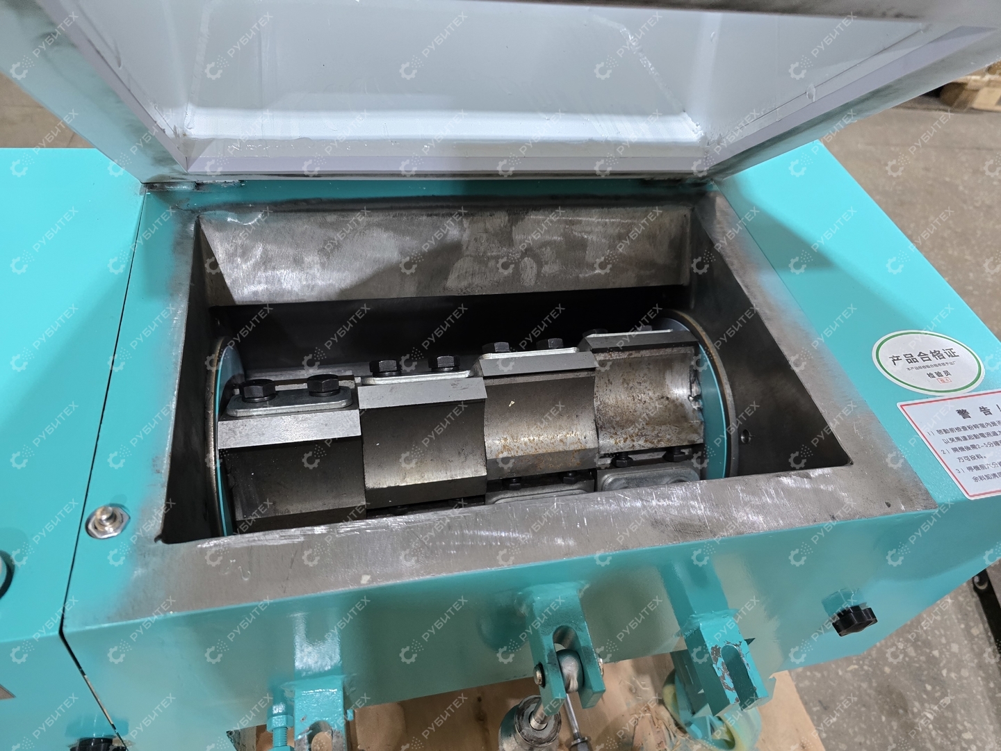 Измельчитель дробилка для пластика PQ-400