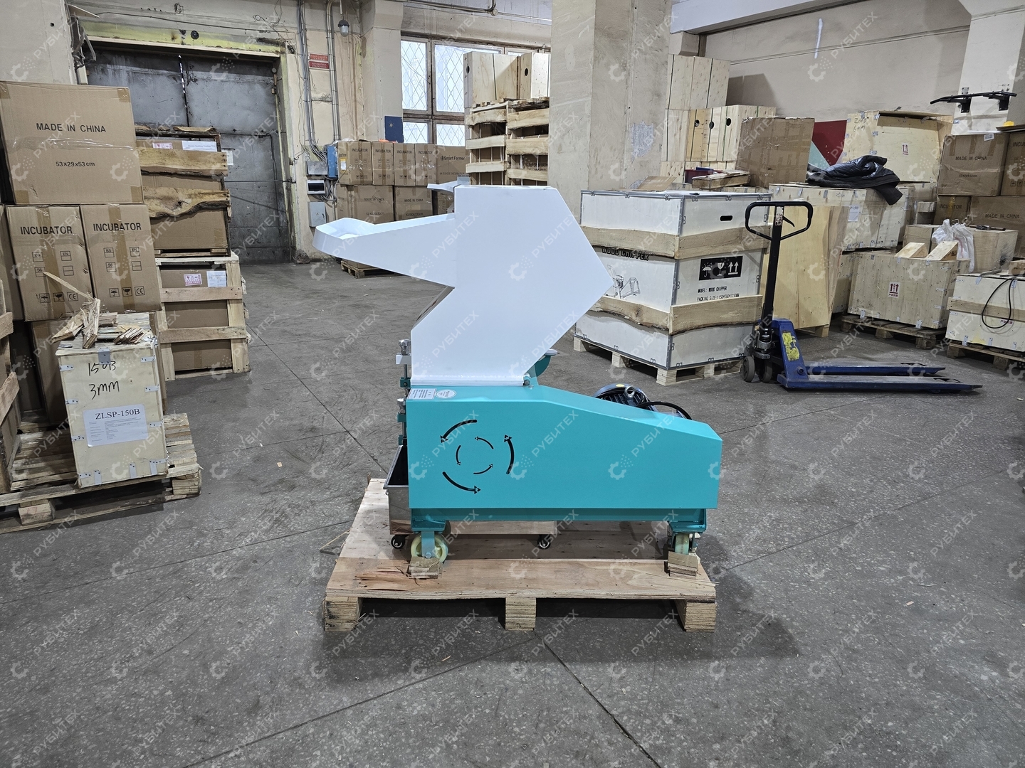 Измельчитель дробилка для пластика PQ-300