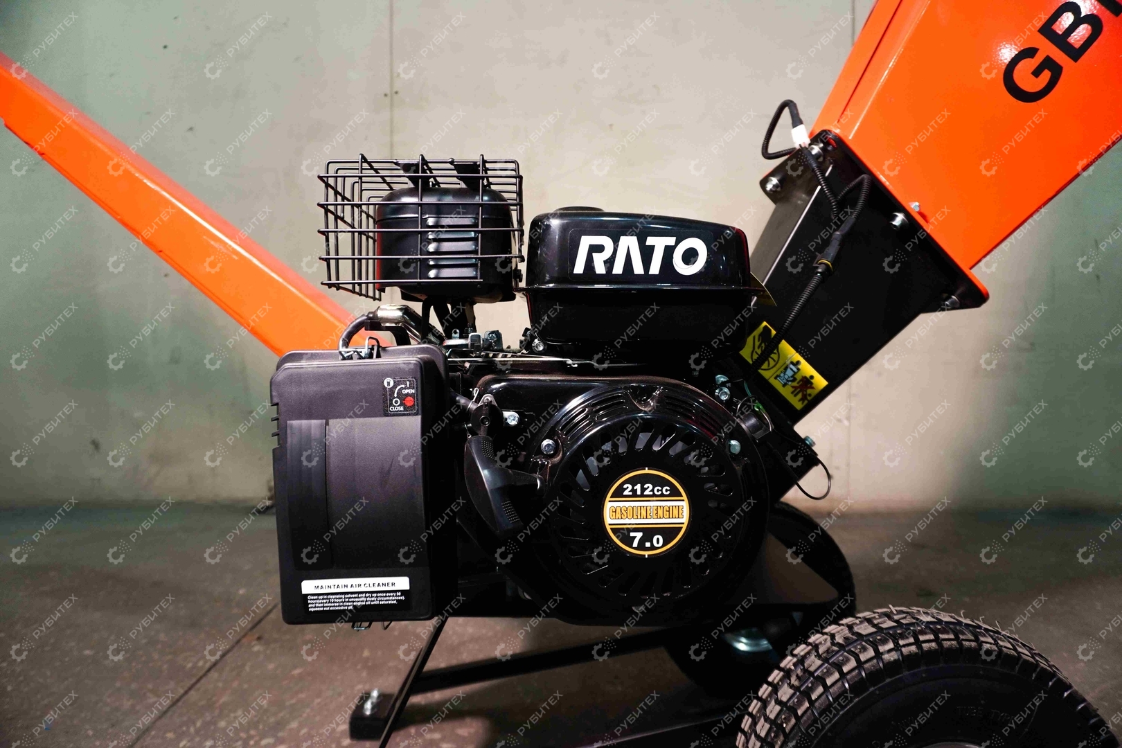 Измельчитель веток GBK-70