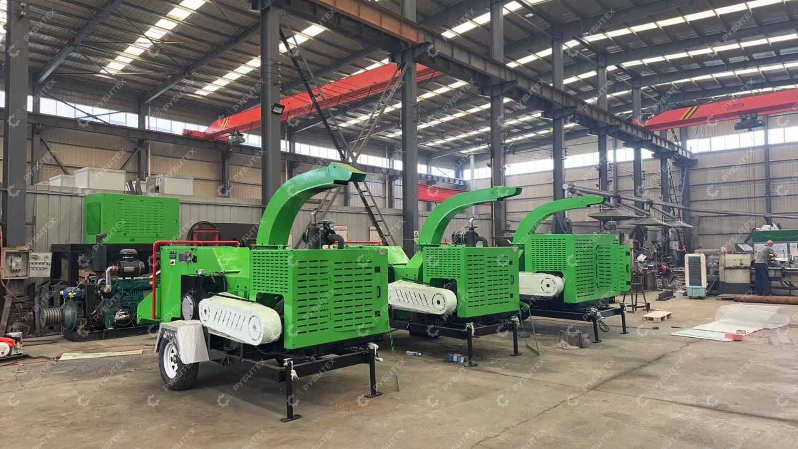 Измельчитель дерева DH-100