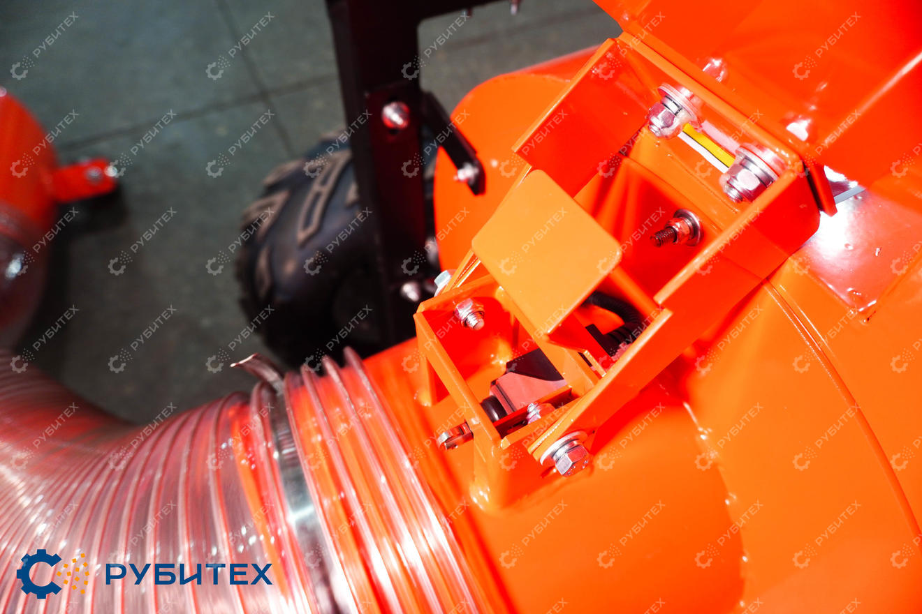 Коммунальный пылесос DL-15 A